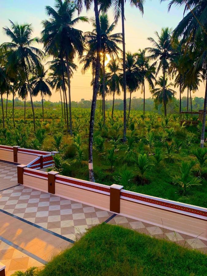 Beautiful Farm House & Villa - Monappa Estate - Top Rated Udupi Luaran gambar